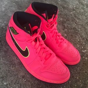 Nike Air Jordan 2019 “Hot Punch”🧡⚡️